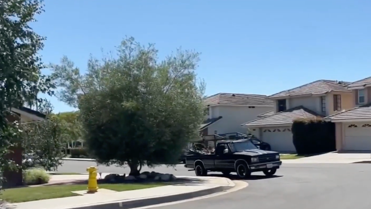 ‘I thought I was going to get shot.’ Irvine couple describes gunpoint robbery 